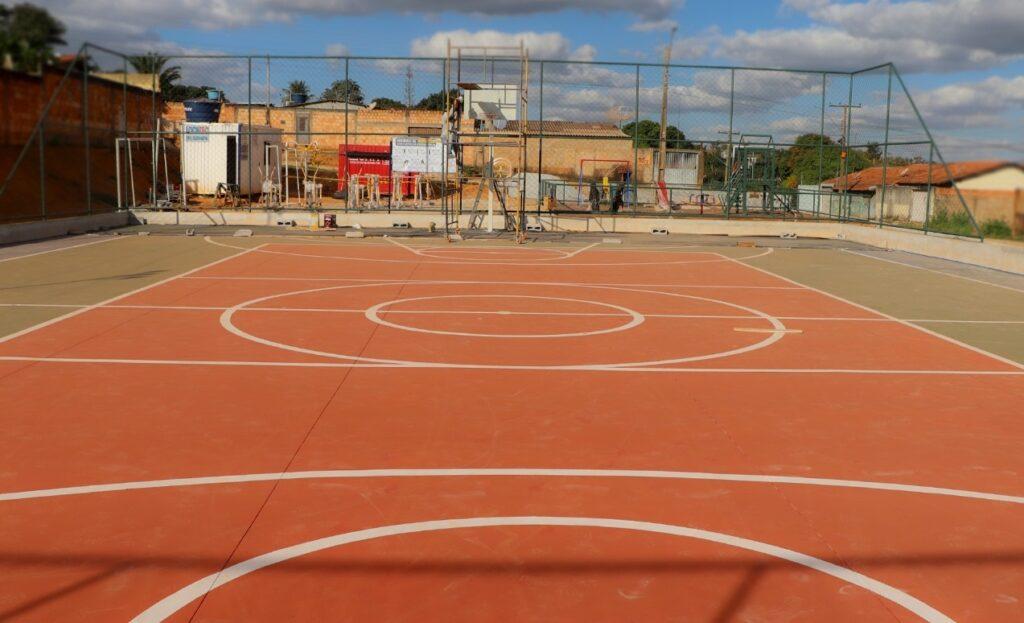 BAIRRO ARARUAMA VAI RECEBER ESPAÇO DE ESPORTE E LAZER
