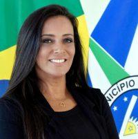 JUSTIÇA CONCEDE LIMINAR E VEREADORA CLAUDIA AGUIAR DEVE VOLTAR AO CARGO A QUALQUER MOMENTO.
